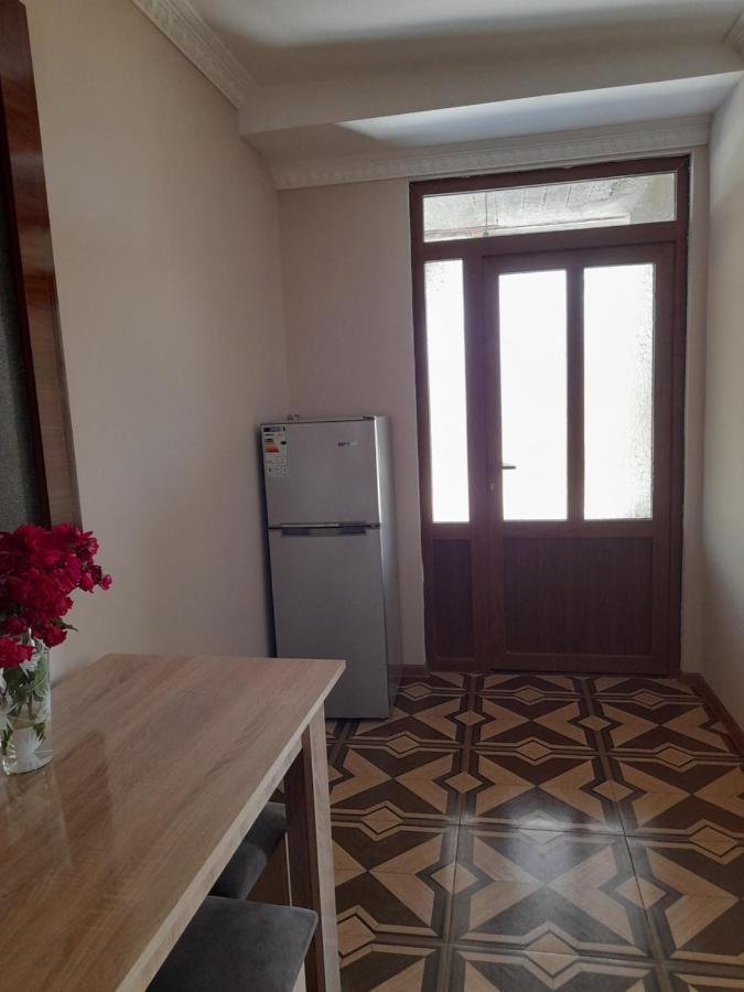 Alex Bnb Tat'ev Exterior foto