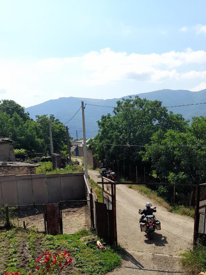 Alex Bnb Tat'ev Exterior foto
